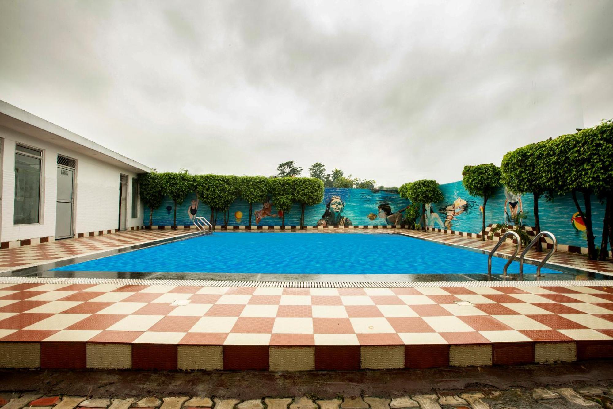 Inde Reva Resort Rishikesh Rishīkesh Buitenkant foto