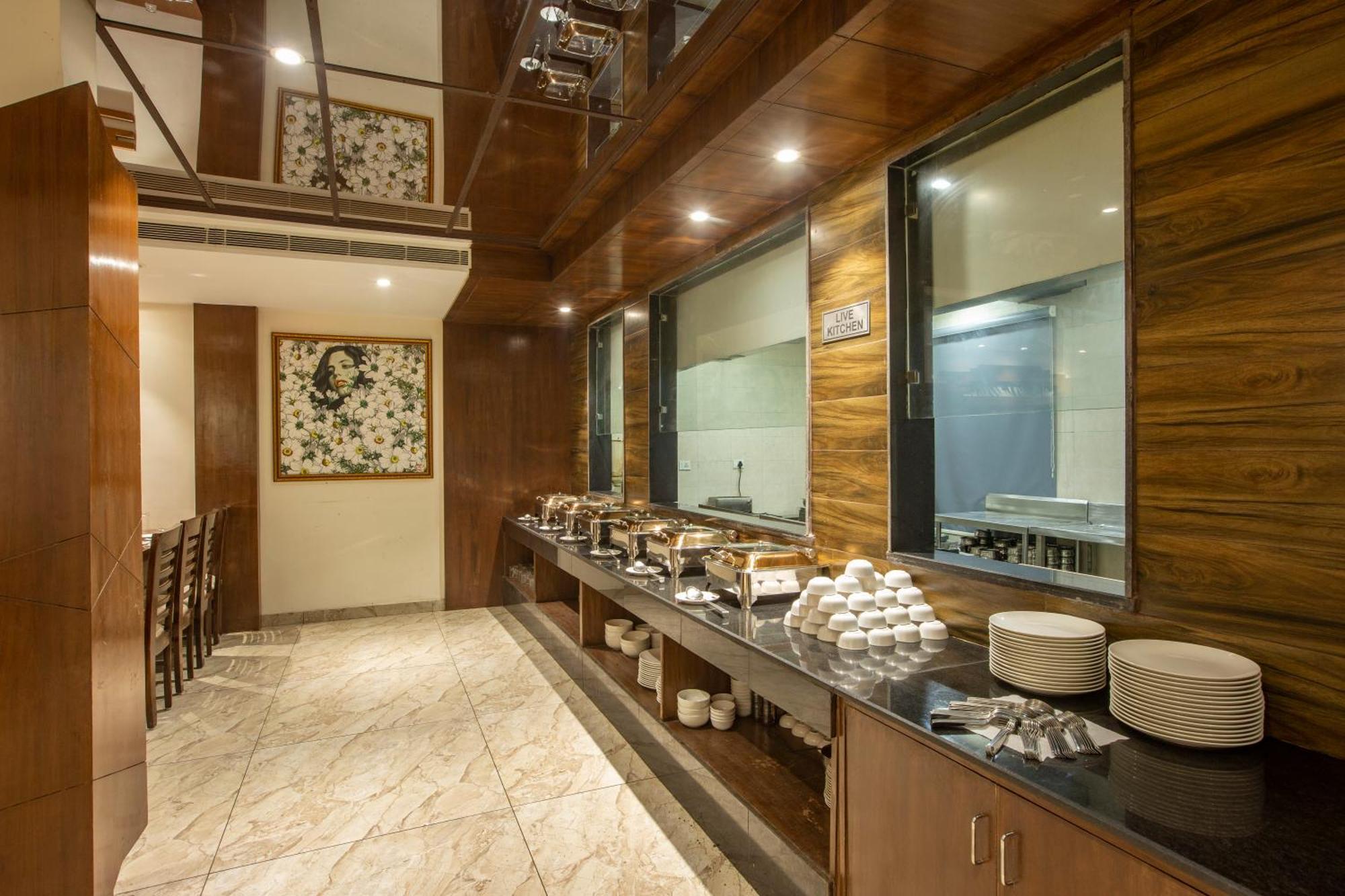 Inde Reva Resort Rishikesh Rishīkesh Buitenkant foto